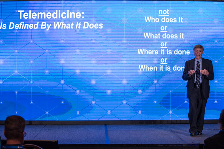 Discurso del Dr. Jay Sanders