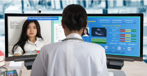 medico donna che monitora il paziente a distanza medico donna che monitora il paziente a distanza
